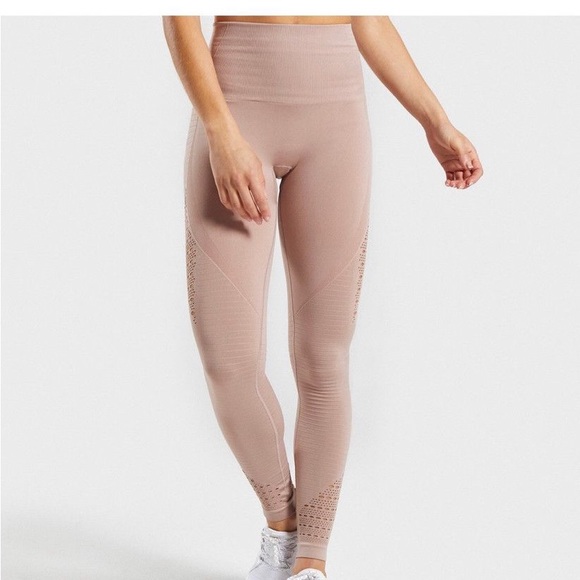 Gymshark Energy Seamless Crop Vest and leggings - Picture 6 of 8